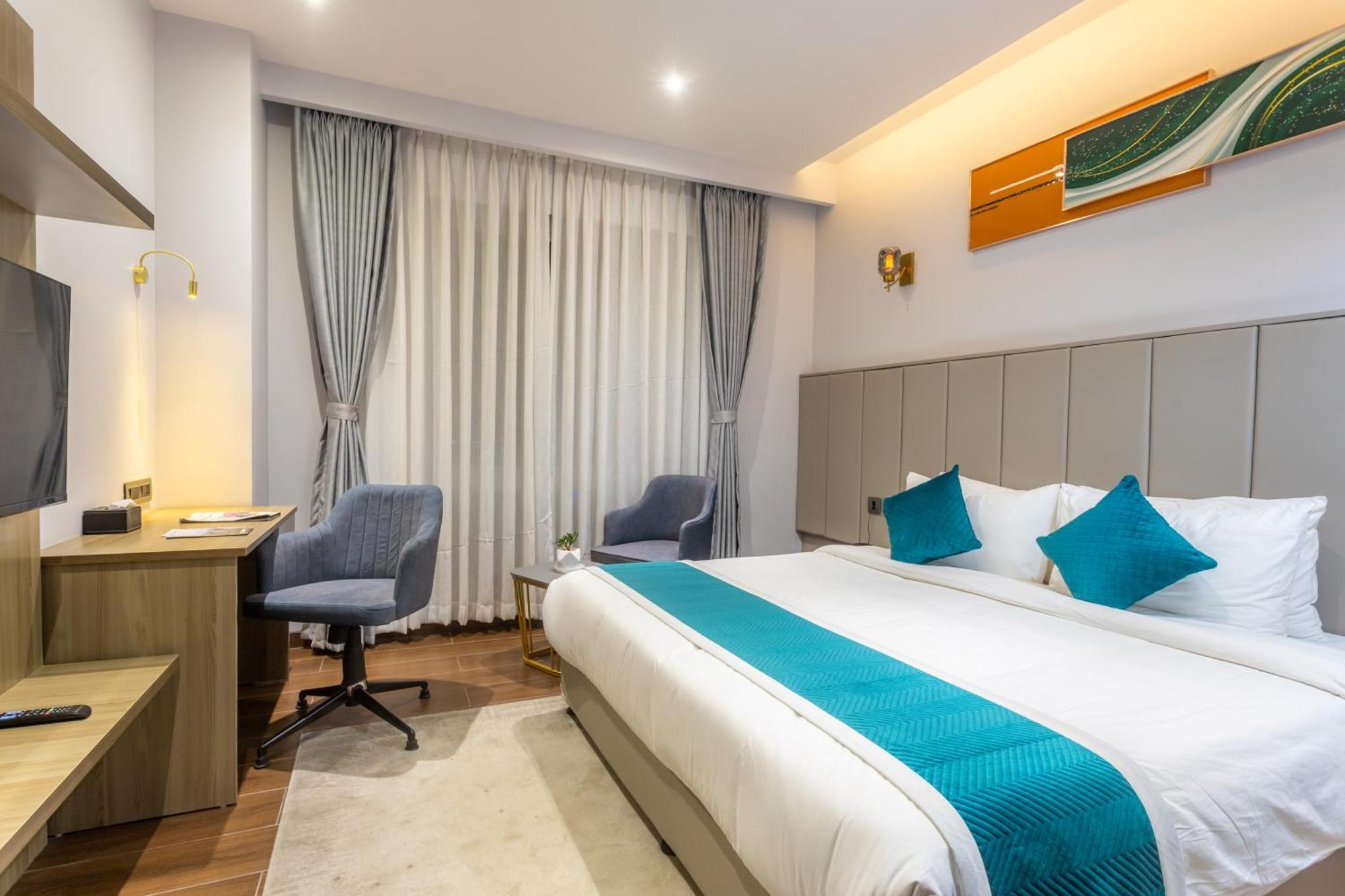 De Crown Inn Jogikuti Dış mekan fotoğraf